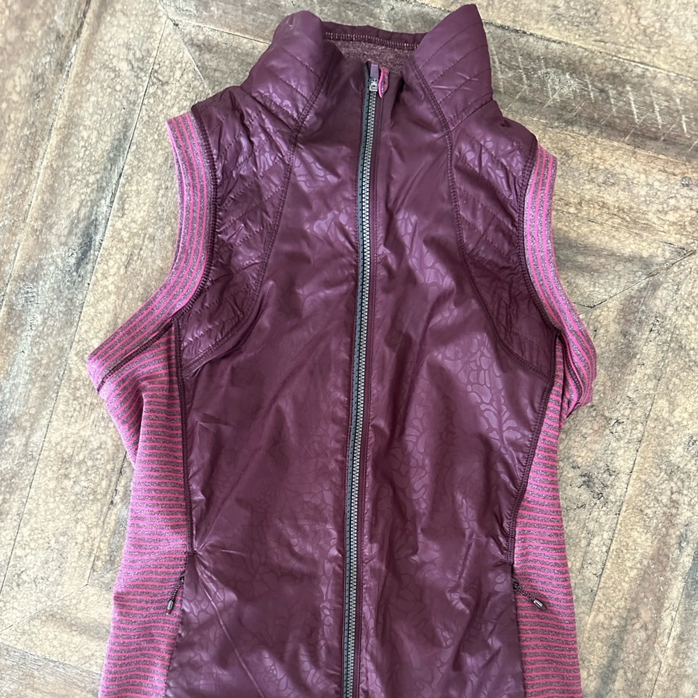 Vest - Picture 2 of 2